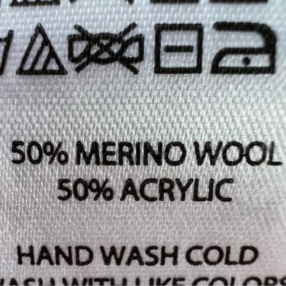 Akini Wool Blend Terracotta Dolman long Sleeve Lightweight Sweater - Picture 7 of 13